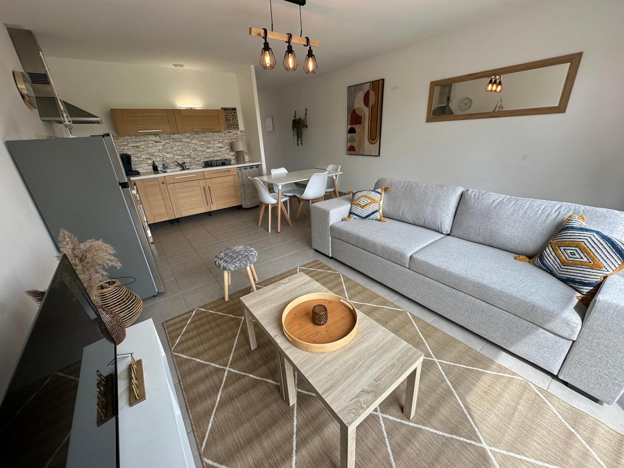 Maison Moderne Avec Jardin Saint-Xandre